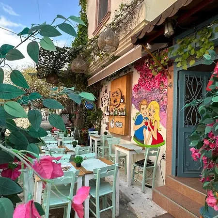 酒店 Kardias 崇达