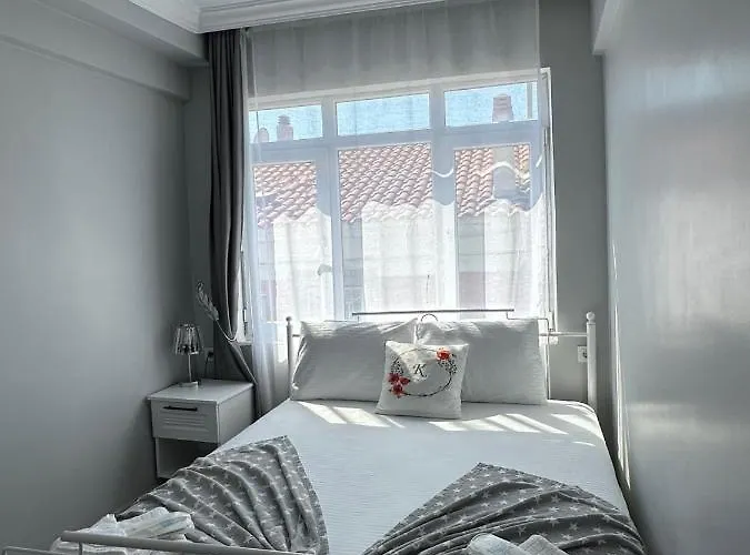 Kardias Отель *